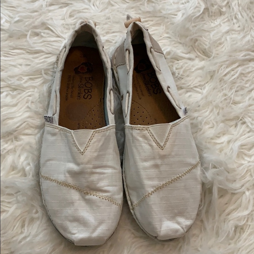 Shoe